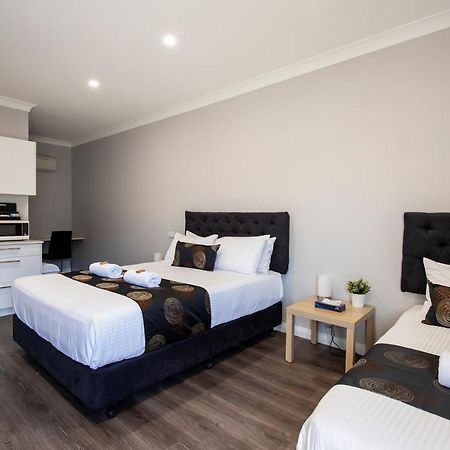 פורט פירי City Centre Motel Hotel מראה חיצוני תמונה